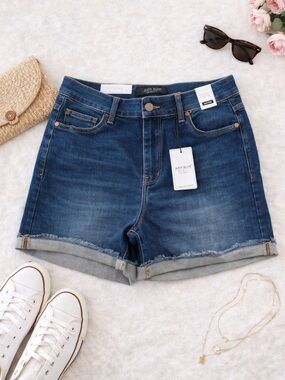 Judy Blue Mid Rise Denim Shorts | Cuffed Frayed Hem | Size 2XL | NWT